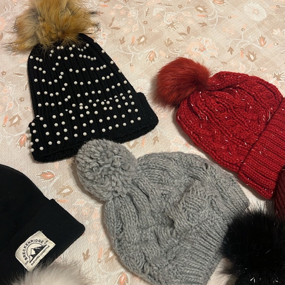 Beanie Set - Picture 4 of 7